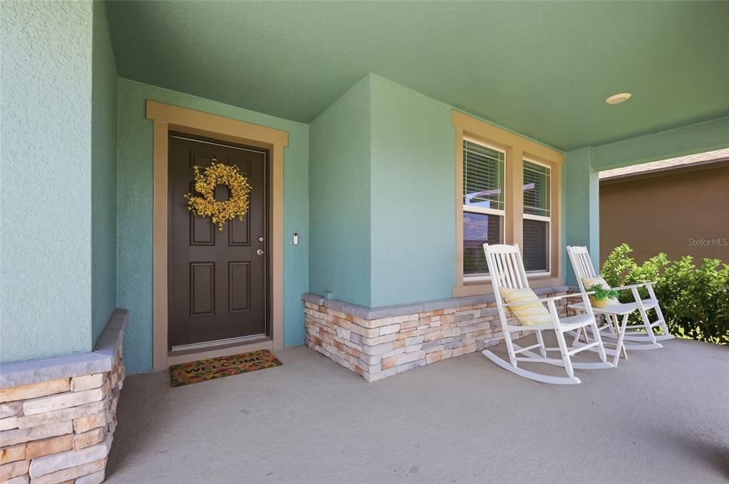 For Sale: $514,900 (4 beds, 2 baths, 2406 Square Feet)