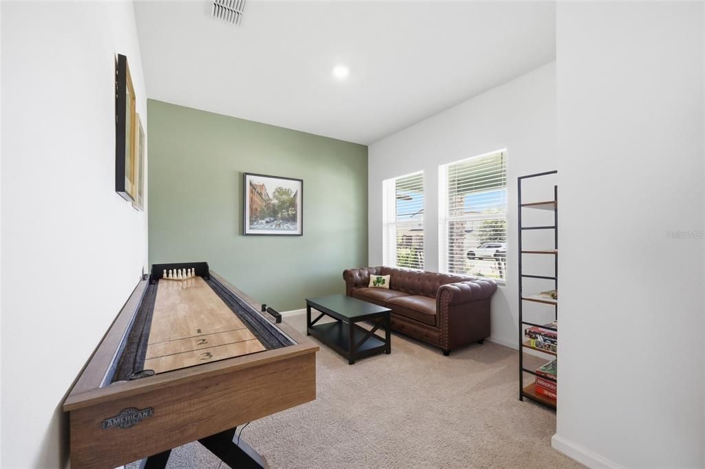 For Sale: $514,900 (4 beds, 2 baths, 2406 Square Feet)