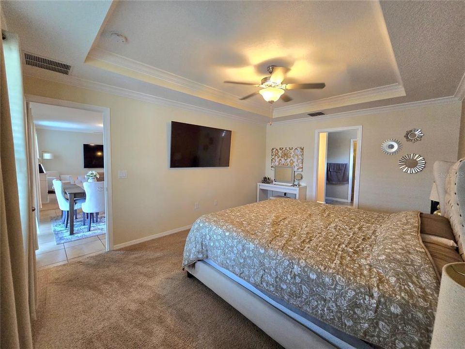 For Sale: $324,900 (3 beds, 2 baths, 1600 Square Feet)