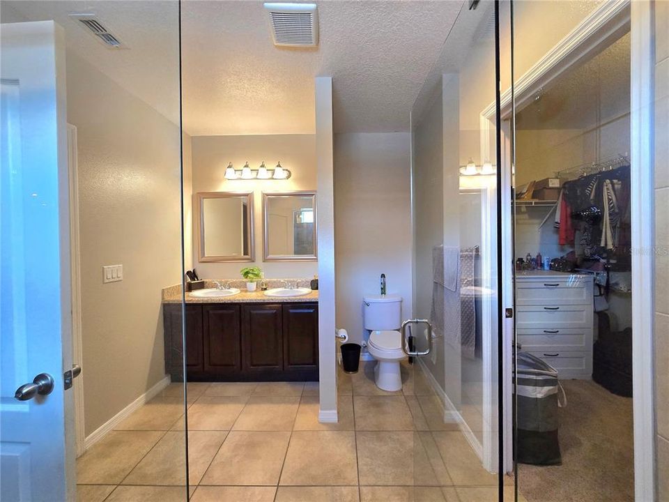 For Sale: $324,900 (3 beds, 2 baths, 1600 Square Feet)