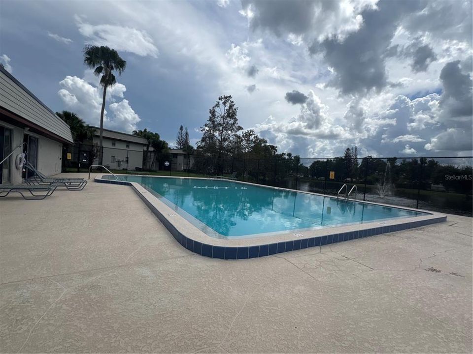 En Venta: $204,900 (2 camas, 2 baños, 918 Pies cuadrados)