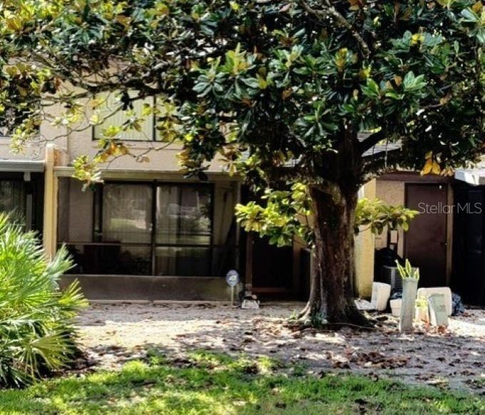 En Venta: $218,000 (2 camas, 2 baños, 1224 Pies cuadrados)