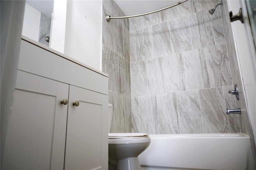 For Sale: $175,000 (3 beds, 1 baths, 1296 Square Feet)