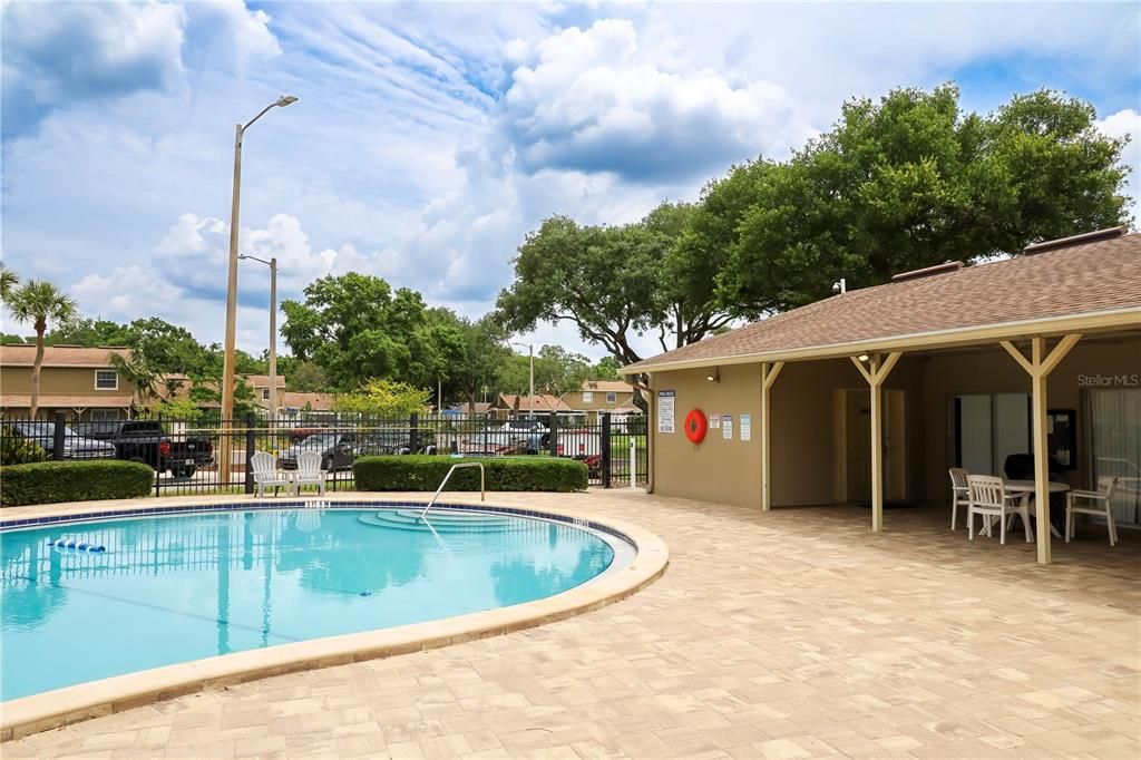 For Sale: $175,000 (3 beds, 1 baths, 1296 Square Feet)