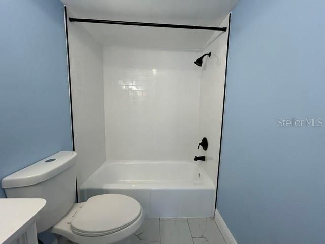 For Rent: $1,600 (2 beds, 2 baths, 970 Square Feet)