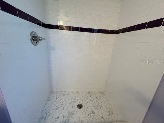 For Rent: $1,600 (2 beds, 2 baths, 970 Square Feet)