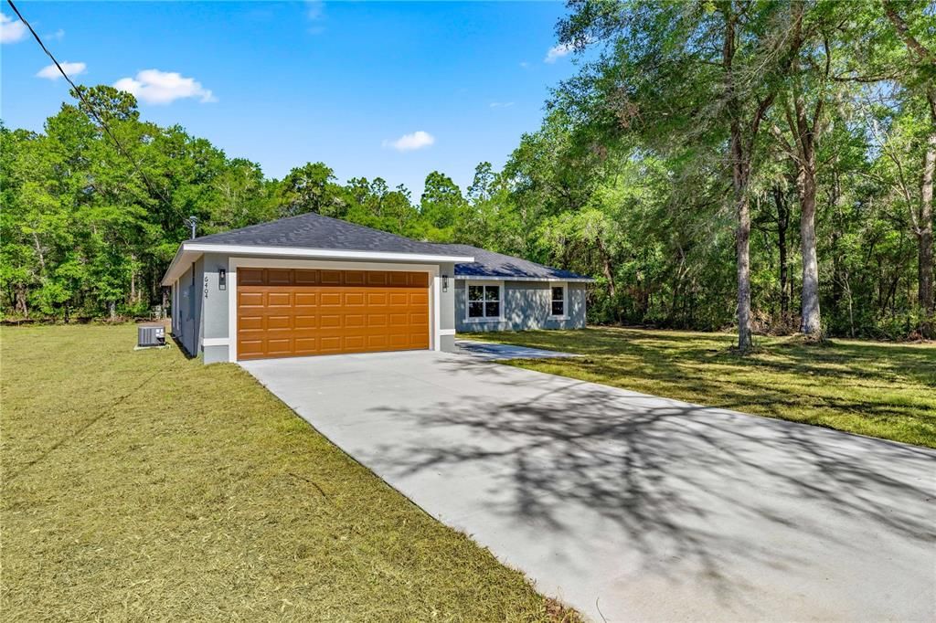 Active With Contract: $299,900 (4 beds, 2 baths, 1734 Square Feet)
