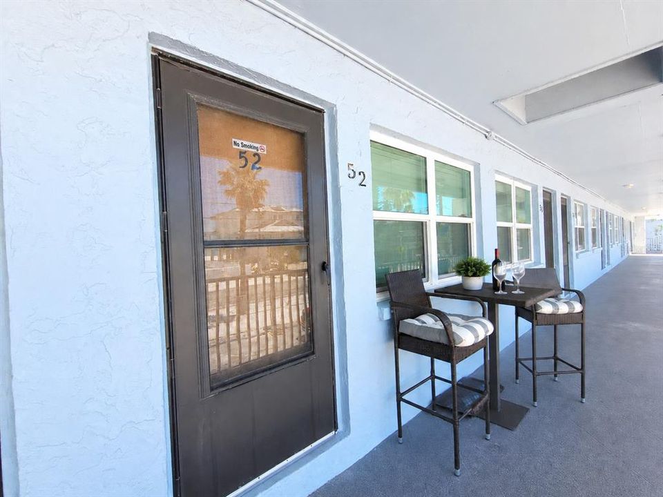 For Sale: $344,500 (1 beds, 1 baths, 480 Square Feet)
