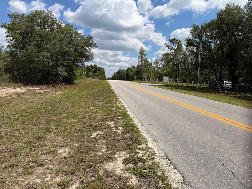 待售: $49,900 (1.25 acres)