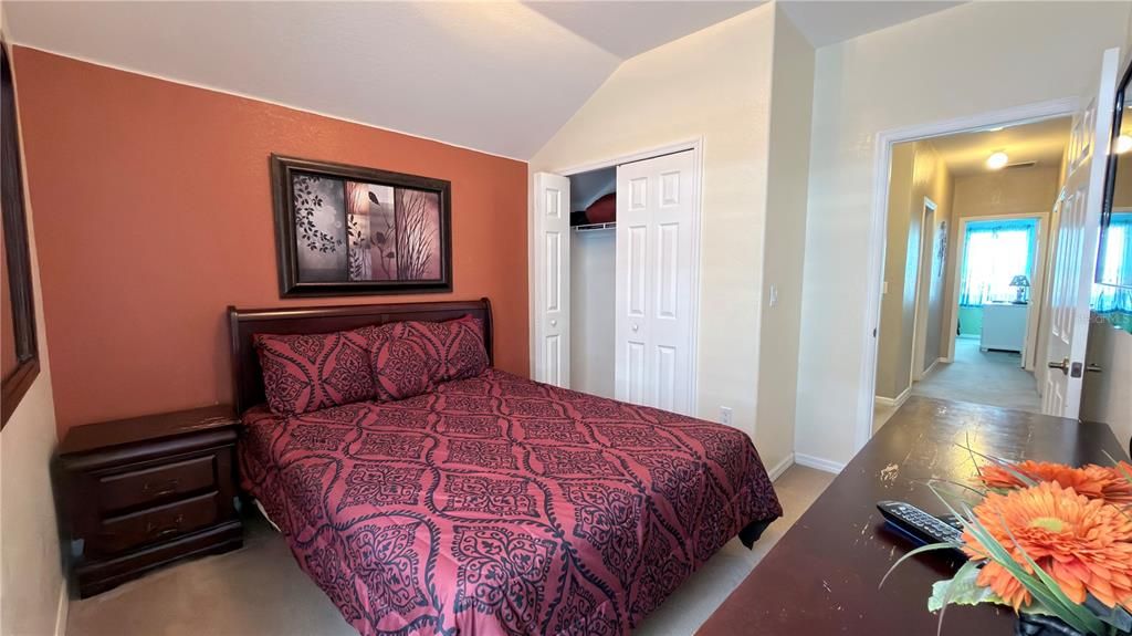 For Rent: $2,500 (5 beds, 3 baths, 2345 Square Feet)