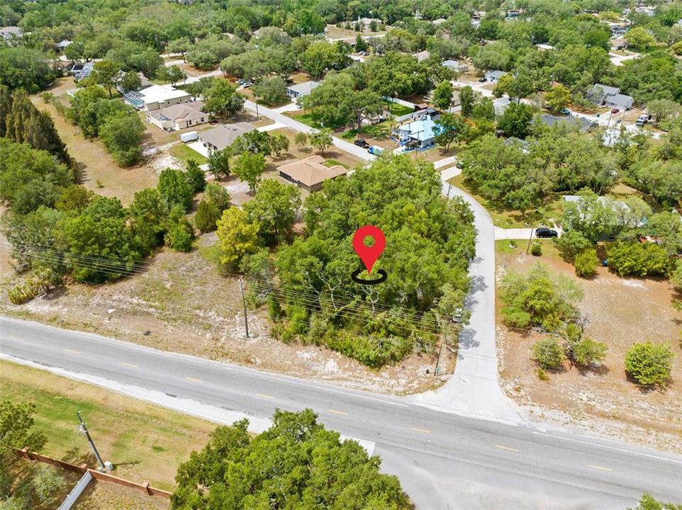 Activo con contrato: $49,000 (0.32 acres)