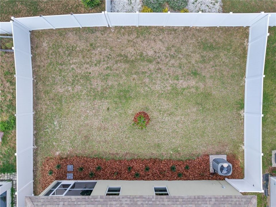 En Venta: $338,900 (4 camas, 2 baños, 1988 Pies cuadrados)