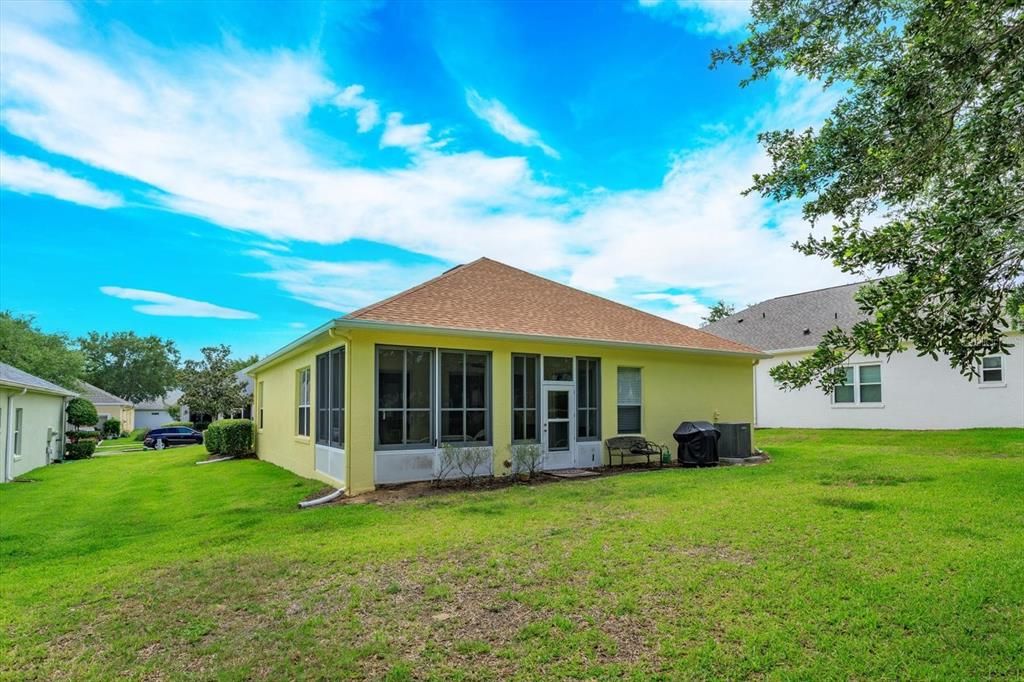 En Venta: $335,000 (3 camas, 2 baños, 1723 Pies cuadrados)