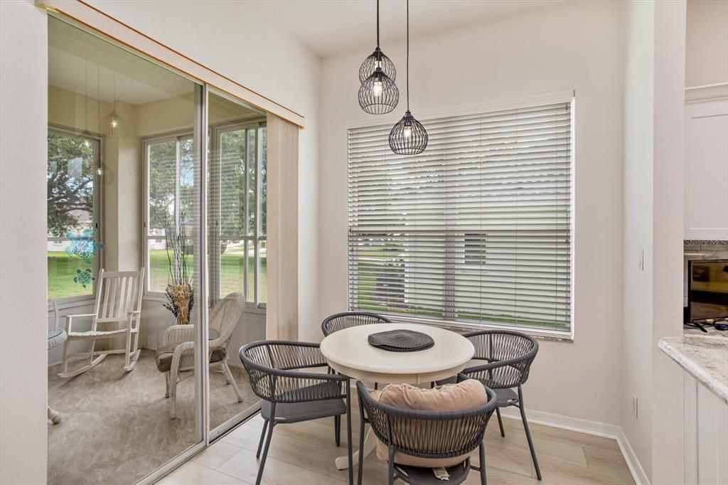 En Venta: $335,000 (3 camas, 2 baños, 1723 Pies cuadrados)