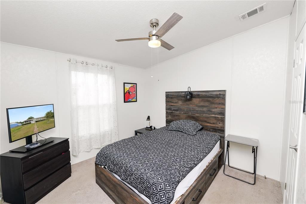 Activo con contrato: $280,000 (3 camas, 2 baños, 1525 Pies cuadrados)