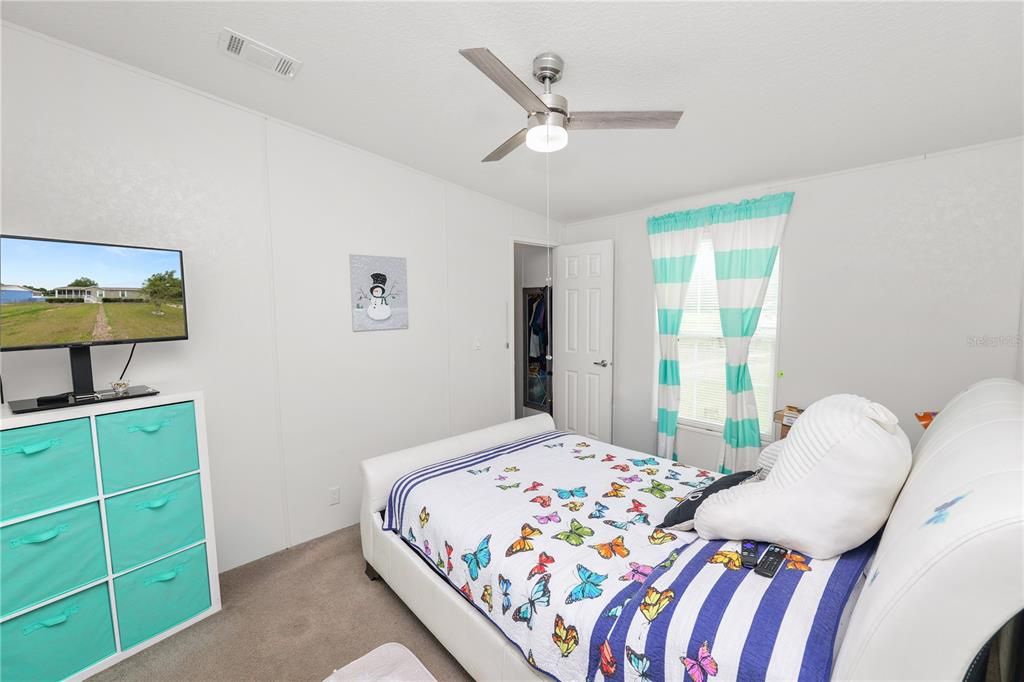 Activo con contrato: $280,000 (3 camas, 2 baños, 1525 Pies cuadrados)