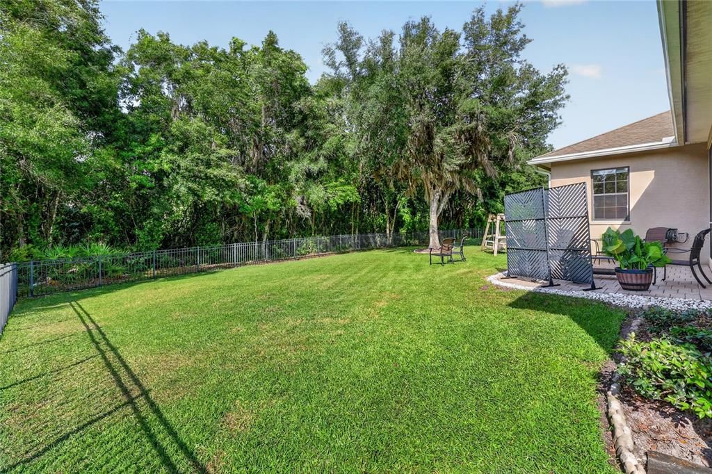 For Sale: $449,000 (3 beds, 2 baths, 2437 Square Feet)