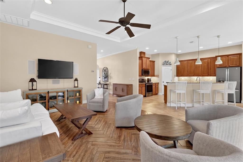 For Sale: $449,000 (3 beds, 2 baths, 2437 Square Feet)