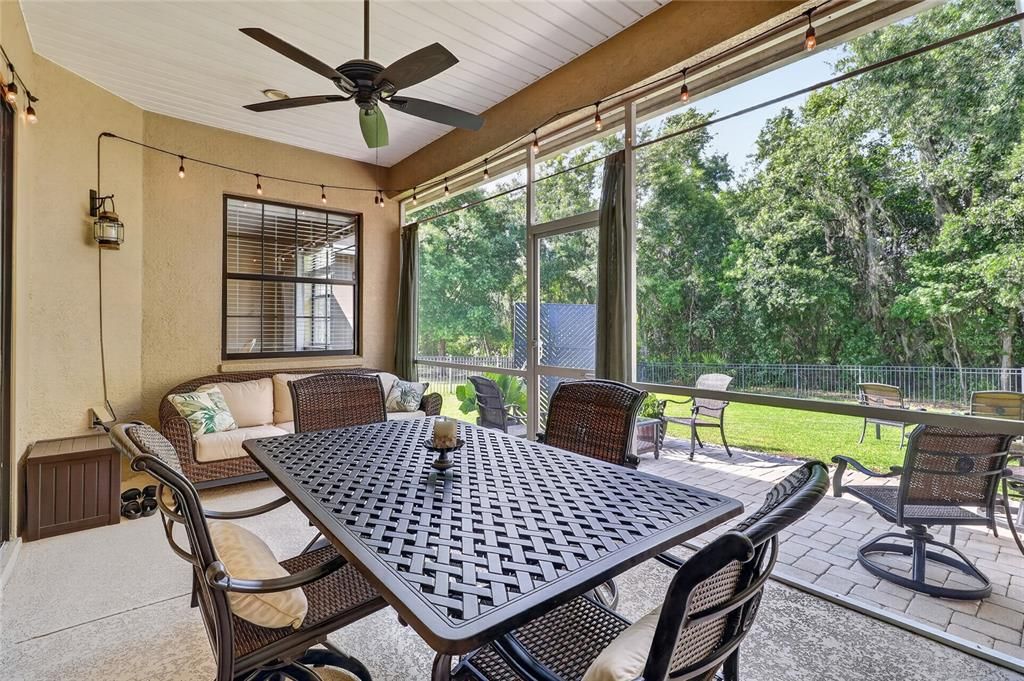 For Sale: $449,000 (3 beds, 2 baths, 2437 Square Feet)