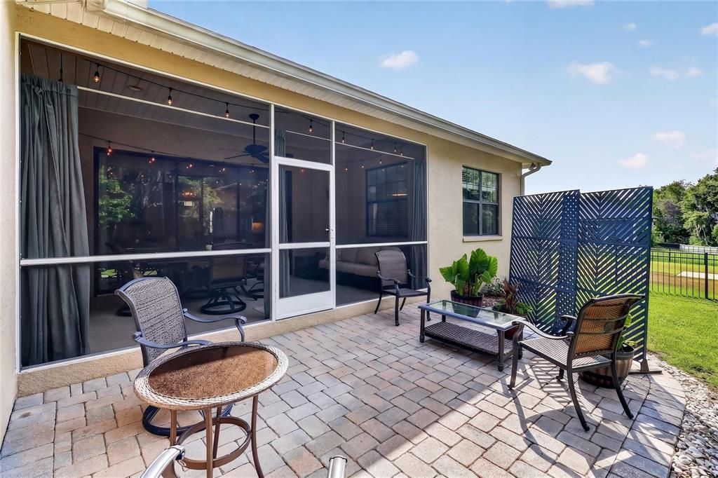 For Sale: $449,000 (3 beds, 2 baths, 2437 Square Feet)