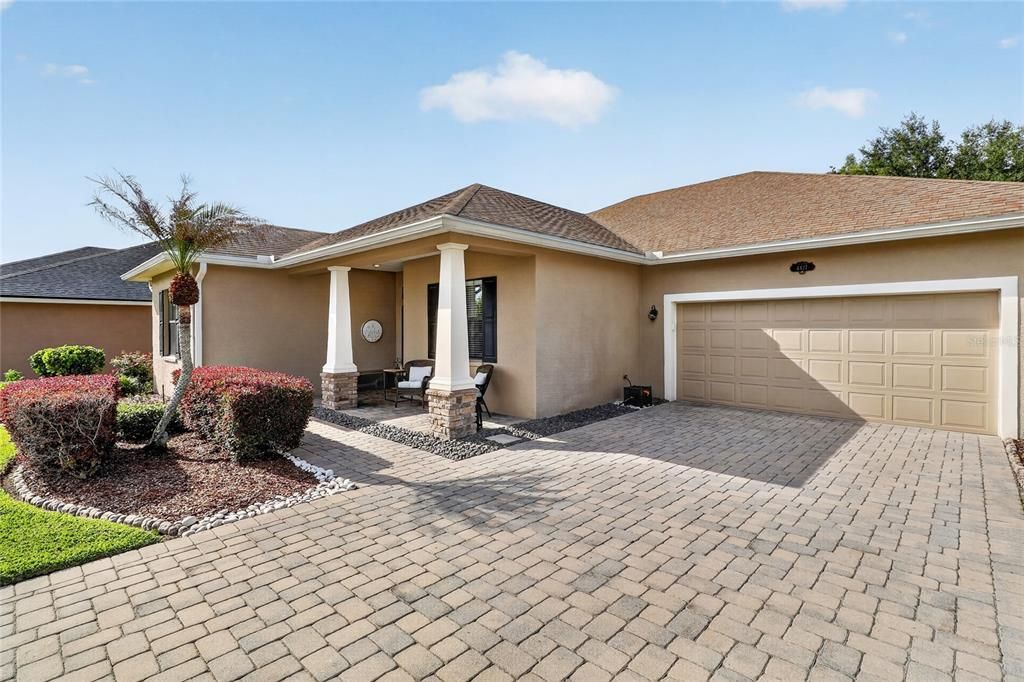 For Sale: $449,000 (3 beds, 2 baths, 2437 Square Feet)