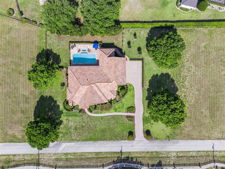 Active With Contract: $1,685,000 (5 beds, 4 baths, 3924 Square Feet)