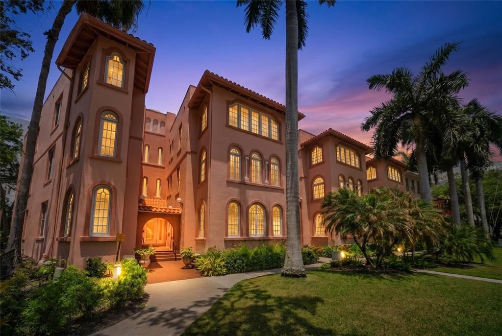 На продажу: $425,000 (1 спален, 1 ванн, 663 Квадратных фут)