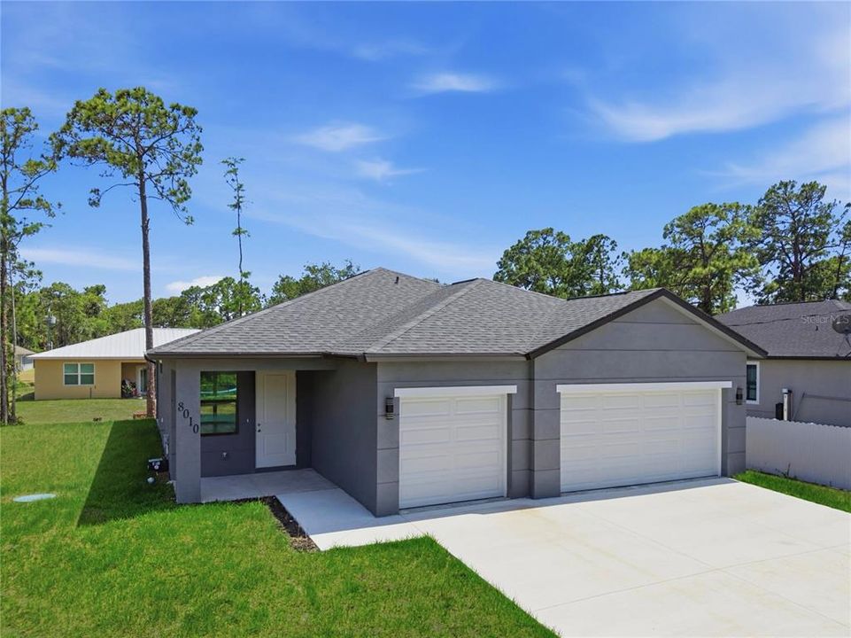 For Sale: $369,900 (3 beds, 2 baths, 1731 Square Feet)