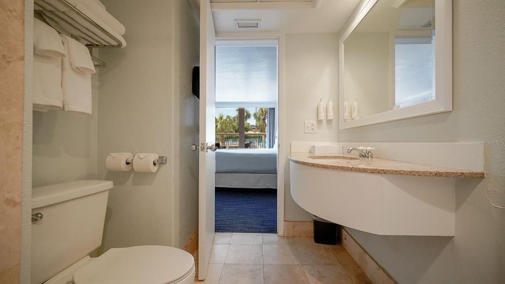 En Venta: $299,999 (1 camas, 1 baños, 300 Pies cuadrados)