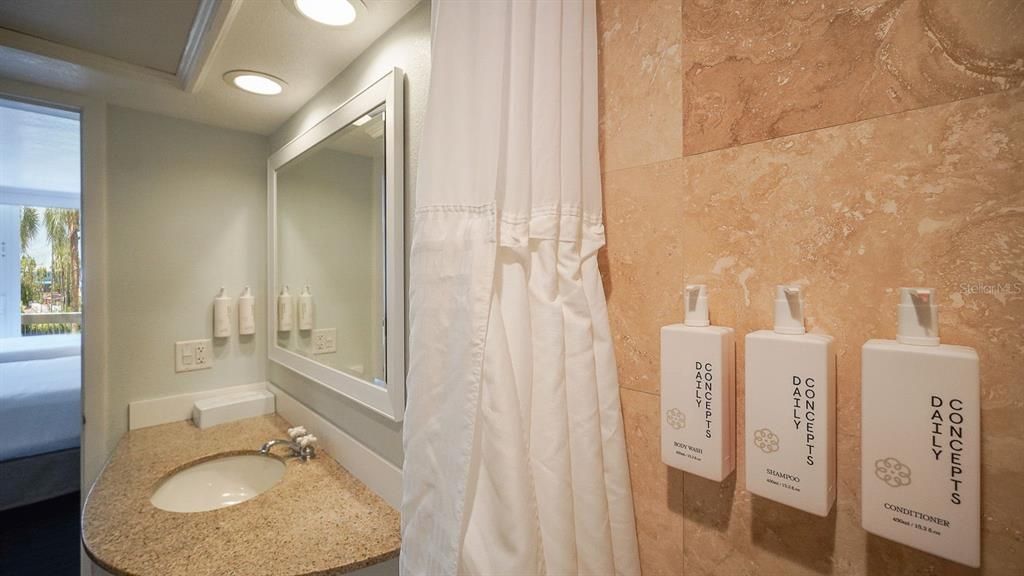 En Venta: $299,999 (1 camas, 1 baños, 300 Pies cuadrados)