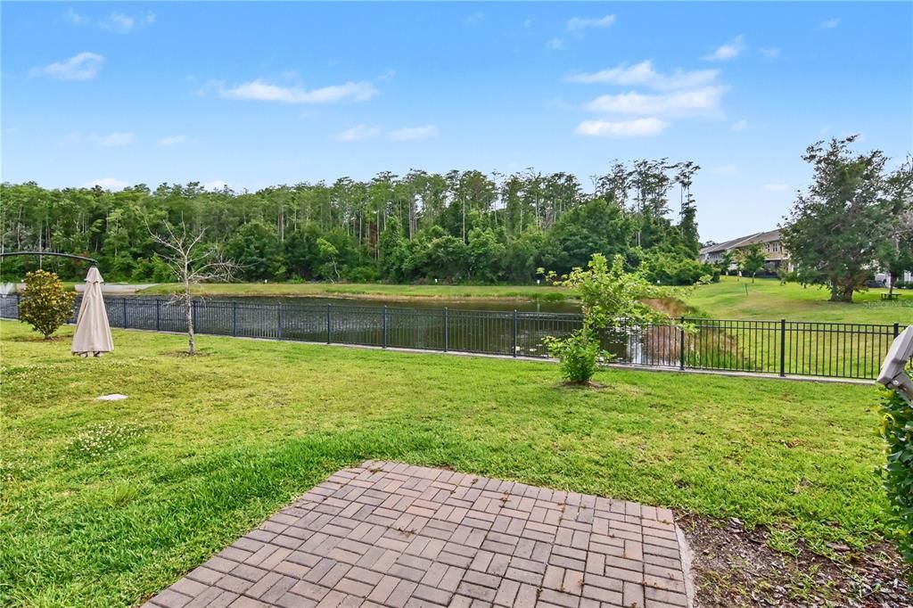 Active With Contract: $360,000 (3 beds, 2 baths, 1720 Square Feet)