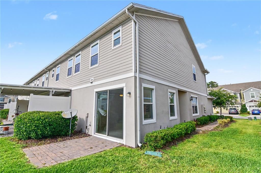 Active With Contract: $360,000 (3 beds, 2 baths, 1720 Square Feet)