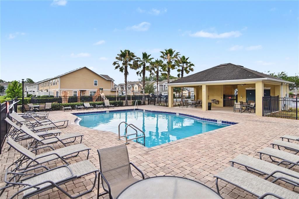 Active With Contract: $360,000 (3 beds, 2 baths, 1720 Square Feet)