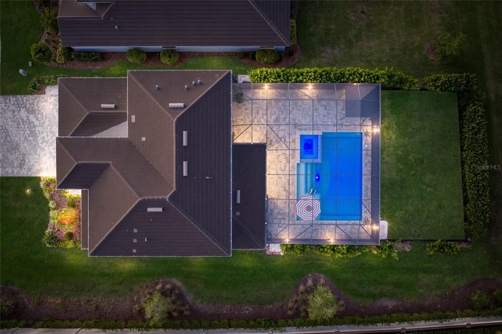 Activo con contrato: $924,900 (4 camas, 3 baños, 3278 Pies cuadrados)