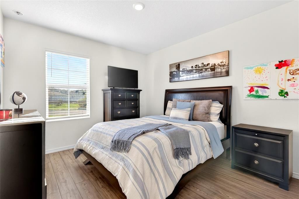 For Sale: $365,000 (4 beds, 2 baths, 2319 Square Feet)