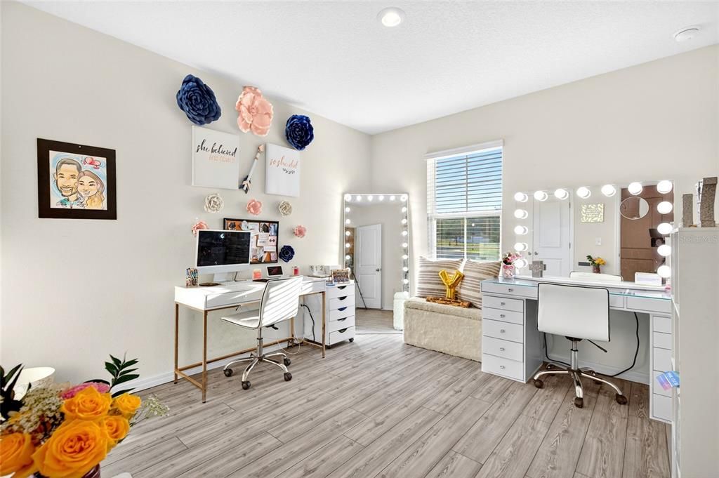 For Sale: $365,000 (4 beds, 2 baths, 2319 Square Feet)