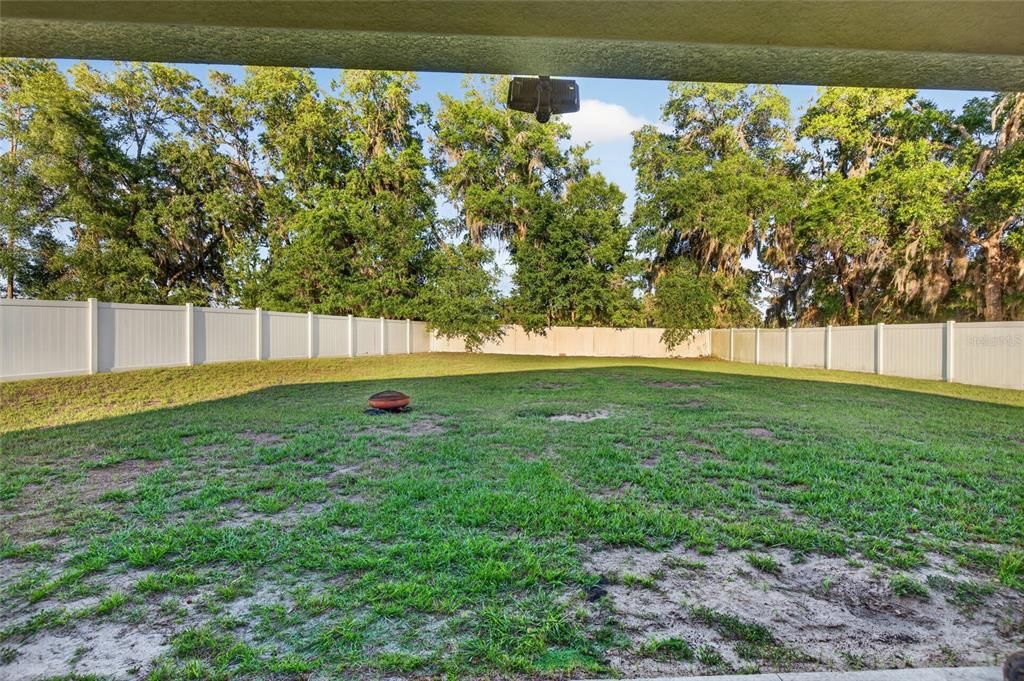 For Sale: $365,000 (4 beds, 2 baths, 2319 Square Feet)