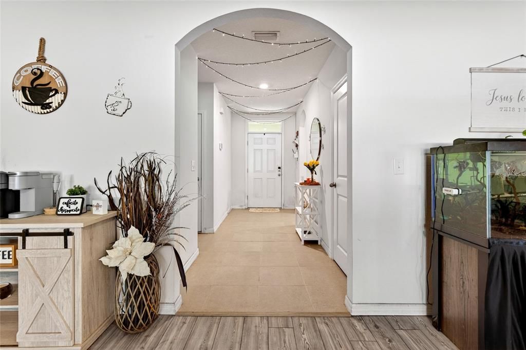For Sale: $365,000 (4 beds, 2 baths, 2319 Square Feet)
