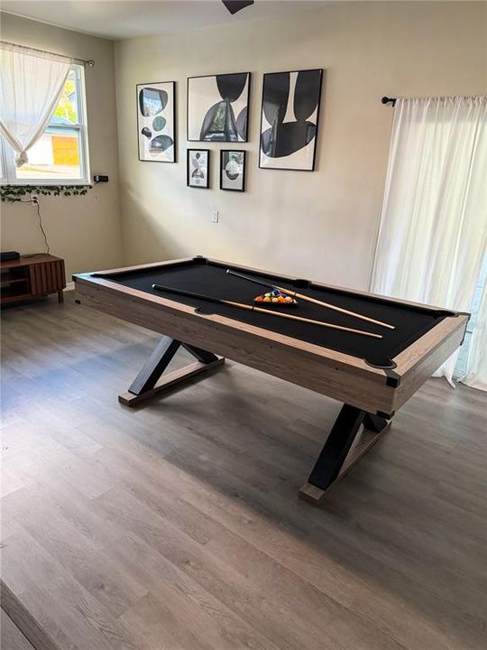For Rent: $3,525 (3 beds, 3 baths, 2630 Square Feet)