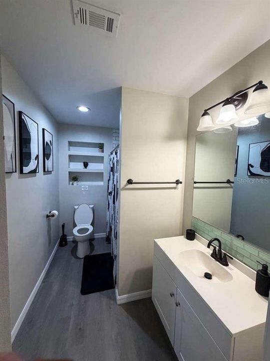 For Rent: $3,525 (3 beds, 3 baths, 2630 Square Feet)