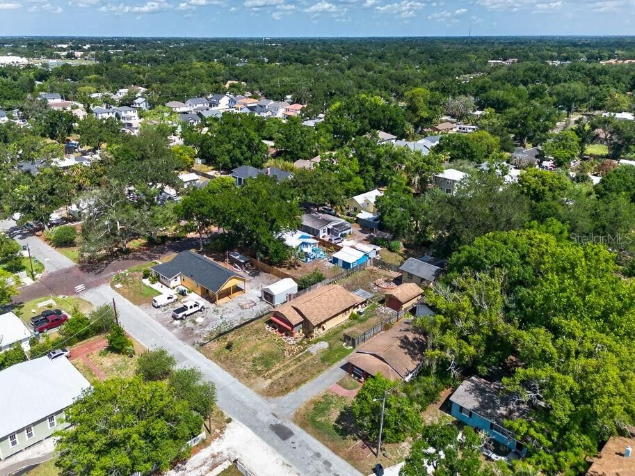 Activo con contrato: $360,000 (2 camas, 1 baños, 864 Pies cuadrados)