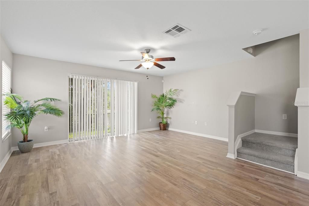 En Venta: $225,000 (3 camas, 2 baños, 1477 Pies cuadrados)