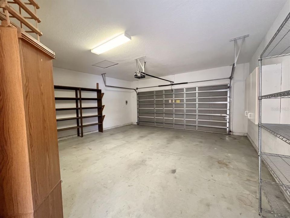 For Sale: $385,000 (3 beds, 2 baths, 1928 Square Feet)