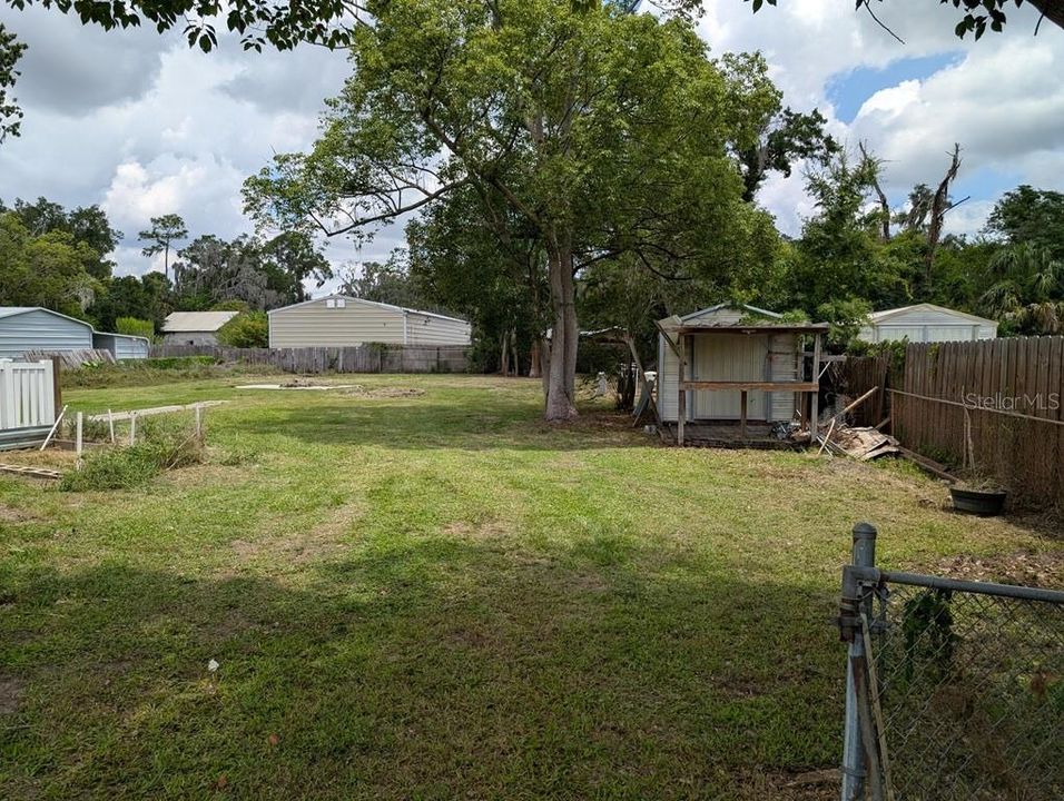 For Sale: $464,400 (4 beds, 2 baths, 1868 Square Feet)