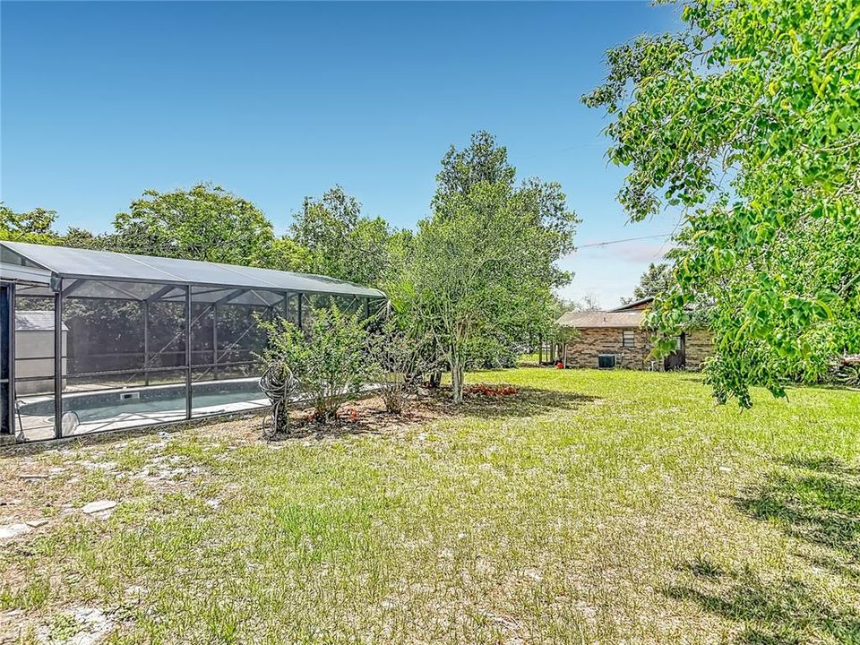 For Sale: $315,000 (3 beds, 2 baths, 1325 Square Feet)