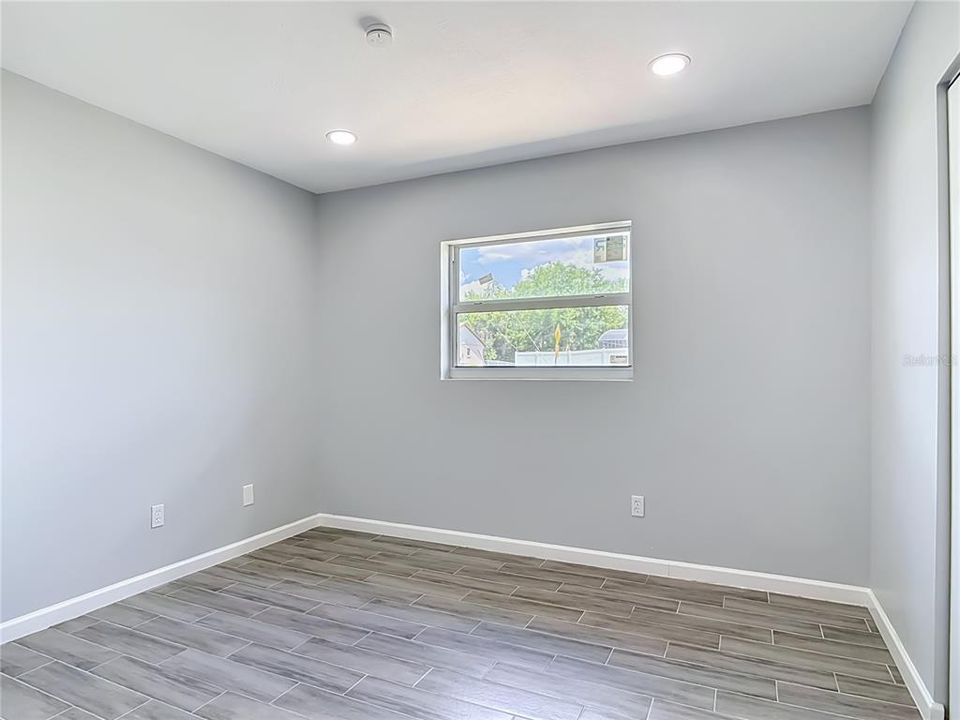 For Sale: $315,000 (3 beds, 2 baths, 1325 Square Feet)