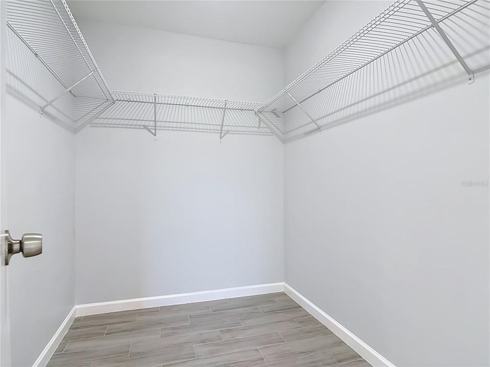 For Sale: $315,000 (3 beds, 2 baths, 1325 Square Feet)