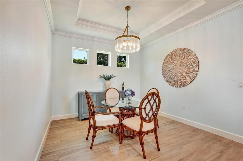 En Venta: $899,900 (3 camas, 2 baños, 1920 Pies cuadrados)