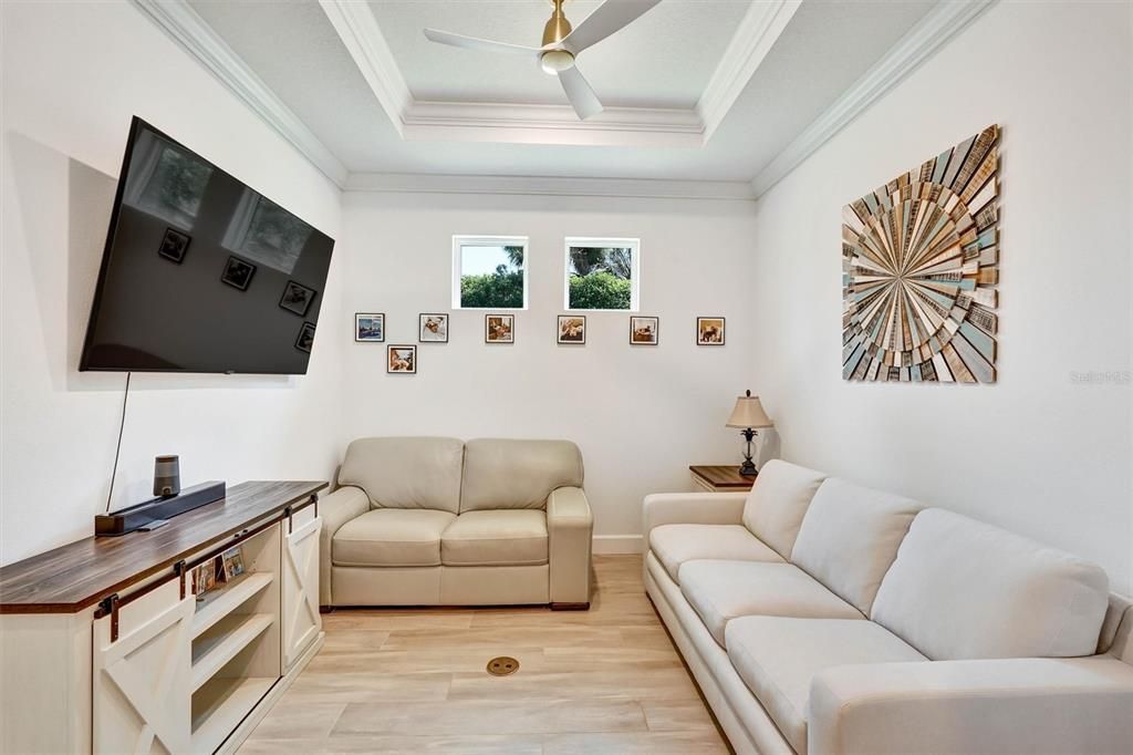 En Venta: $899,900 (3 camas, 2 baños, 1920 Pies cuadrados)