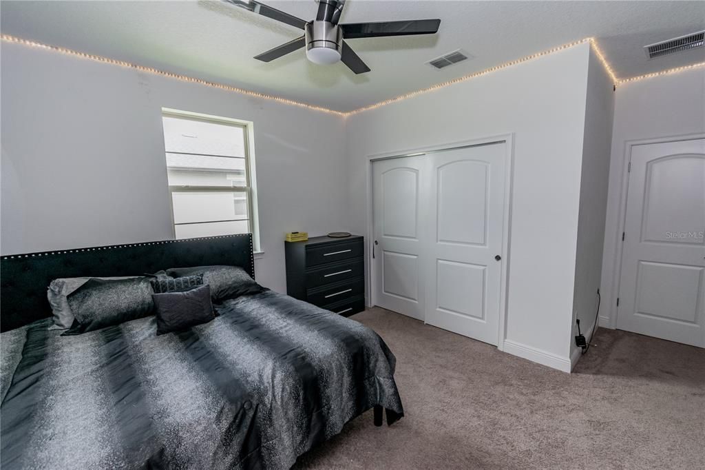 For Rent: $3,500 (4 beds, 3 baths, 2732 Square Feet)